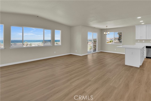 679 Elena Street, Morro Bay CA: https://media.crmls.org/medias/1f18a131-2fe3-4b73-a912-60683bcc78d0.jpg