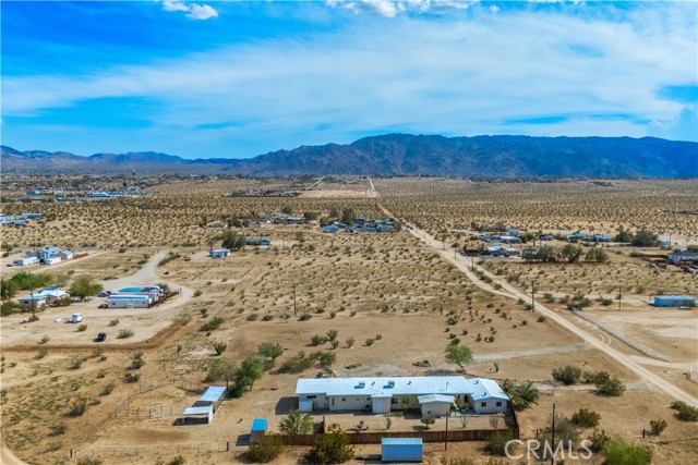 Detail Gallery Image 41 of 48 For 4435 Bullion Ave, Twentynine Palms,  CA 92277 - 4 Beds | 2/2 Baths