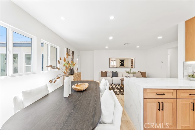 Detail Gallery Image 14 of 36 For 6742 E El Salvador, Long Beach,  CA 90815 - 3 Beds | 2 Baths