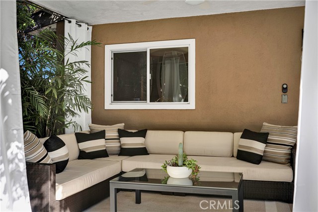 Detail Gallery Image 44 of 60 For 6119 Mary Ellen, Valley Glen,  CA 91401 - 4 Beds | 2 Baths