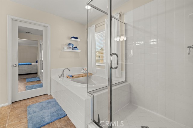 Image 28 of 42 For 26672 Mark Twain Court