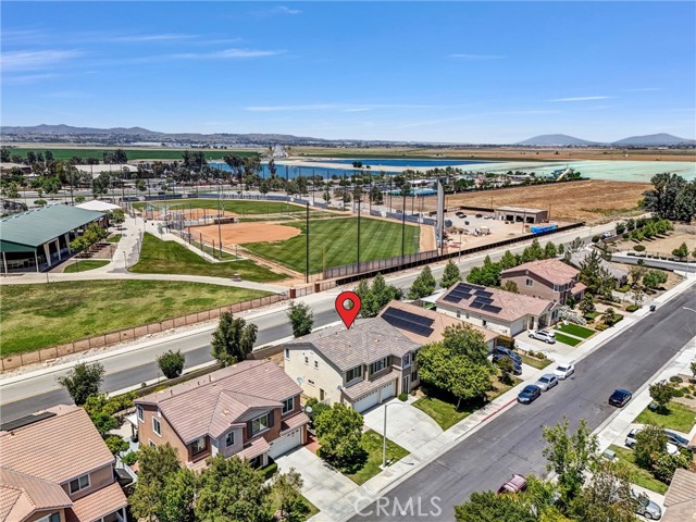 24821 Melrose Drive, Romoland CA: https://media.crmls.org/medias/1f1c7704-005d-469a-aa89-9ee1d478ad9a.jpg