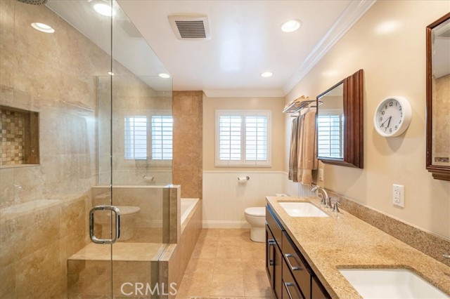 3616 Elm Avenue, Manhattan Beach, California 90266, 3 Bedrooms Bedrooms, ,2 BathroomsBathrooms,Residential,Sold,Elm,SB22239127