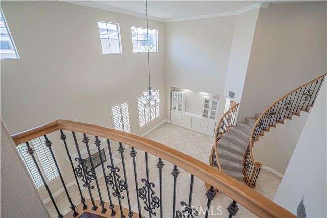 25910 Tennyson Lane, Stevenson Ranch CA: https://media.crmls.org/medias/1f1cc104-5cfd-4bed-8abb-bf8dcf64c207.jpg