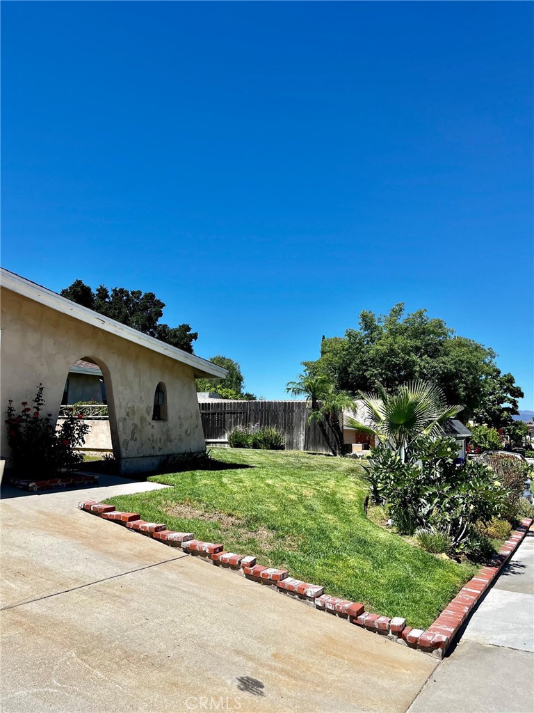 25709 Mountain Pass Road, Newhall, CA 91321