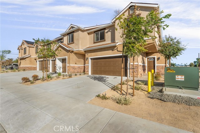 Detail Gallery Image 5 of 35 For 904 Hert St, Colton,  CA 92324 - 4 Beds | 2/1 Baths