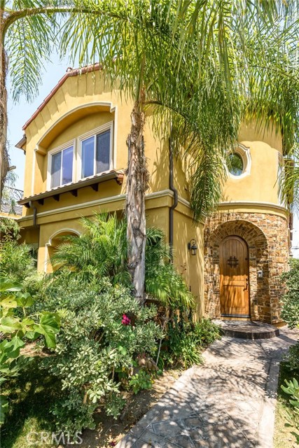2211 Mathews Avenue, Redondo Beach, California 90278, 3 Bedrooms Bedrooms, ,2 BathroomsBathrooms,Residential,Sold,Mathews,PV18184531