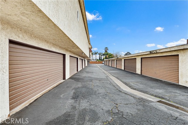 Image 49 of 50 For 5556 Temple City