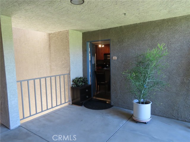 Image 3 for 1965 Las Colinas Circle #202, Corona, CA 92879