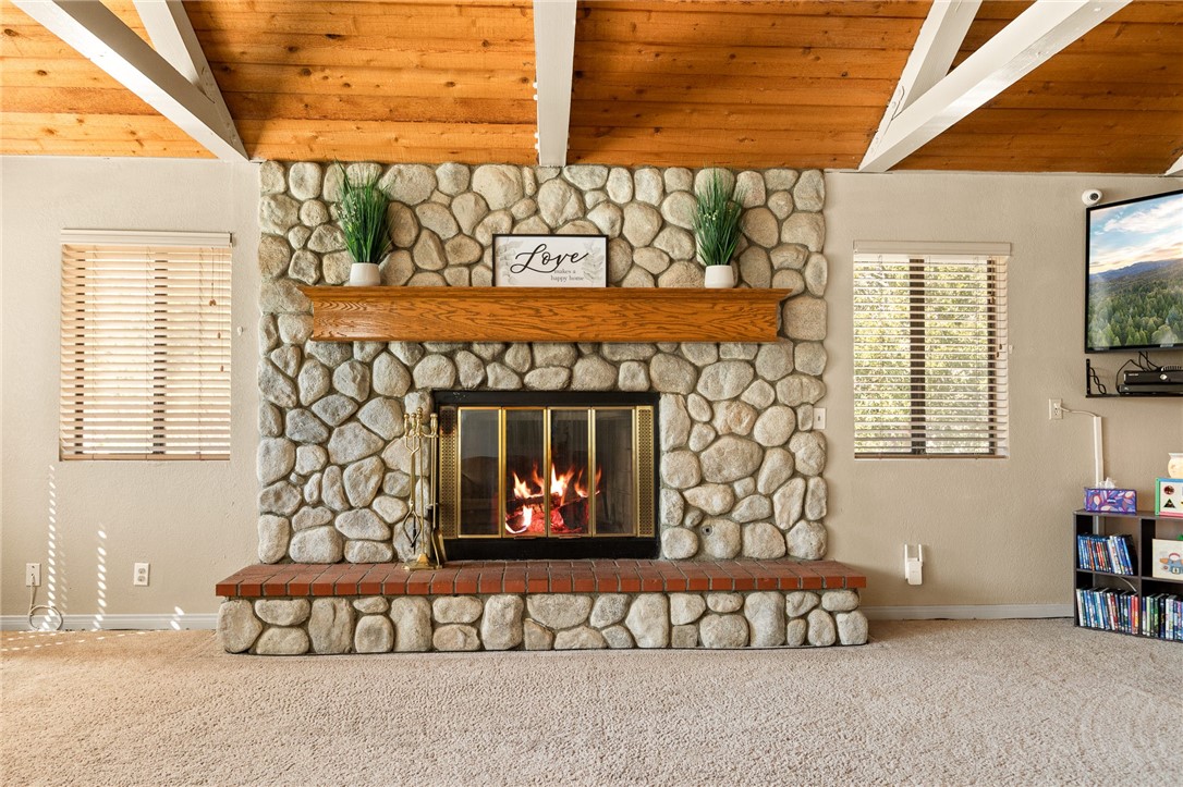 Detail Gallery Image 23 of 52 For 27596 N Bay Rd, Lake Arrowhead,  CA 92352 - 4 Beds | 2/1 Baths