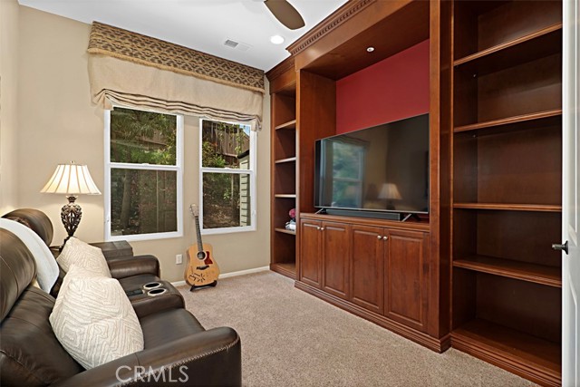 Detail Gallery Image 20 of 25 For 2407 Margie Way, Vista,  CA 92084 - 4 Beds | 4/1 Baths