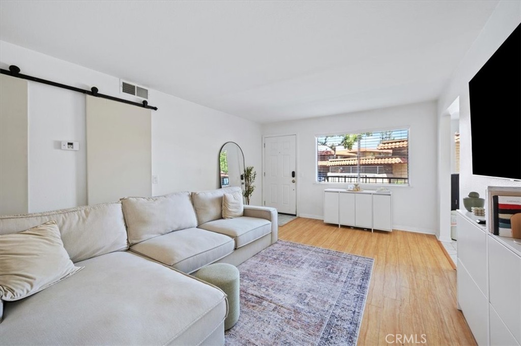 1554 Border Avenue #E