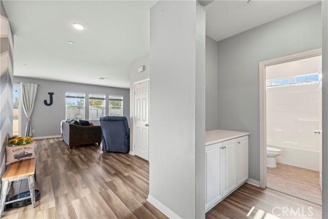 Detail Gallery Image 17 of 49 For 695 Poo Ish, San Jacinto,  CA 92582 - 6 Beds | 3/1 Baths