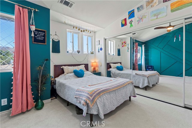 9744 Sweetwater Drive, Agua Dulce CA: https://media.crmls.org/medias/1f21c5fe-7555-4aac-9025-77bd508c0a46.jpg