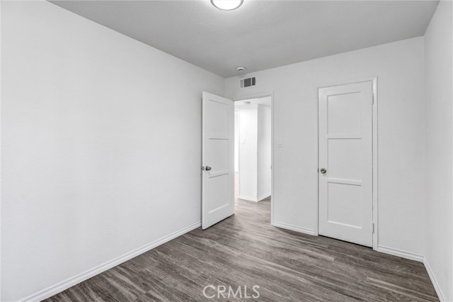 10523 Haas Avenue, Los Angeles CA: https://media.crmls.org/medias/1f229230-9fb5-4f3d-9e51-66122fa15109.jpg