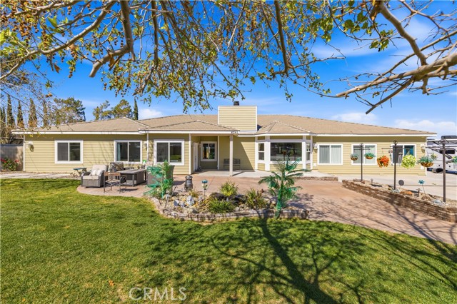 Detail Gallery Image 3 of 74 For 4241 W Avenue N3, Palmdale,  CA 93551 - 4 Beds | 4/2 Baths