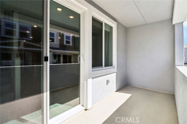 Detail Gallery Image 33 of 37 For 2007 Saltbush Dr, San Marcos,  CA 92069 - 3 Beds | 3 Baths