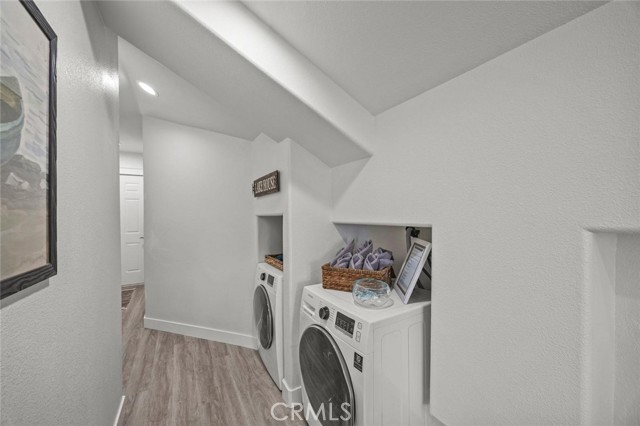 Image 25 of 45 For 14461 Oakley Drive