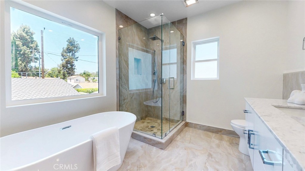 1F25D36F Aee5 4448 8Dc5 64093B32157E 421 N Catalina Street, Burbank, Ca 91505 &Lt;Span Style='BackgroundColor:transparent;Padding:0Px;'&Gt; &Lt;Small&Gt; &Lt;I&Gt; &Lt;/I&Gt; &Lt;/Small&Gt;&Lt;/Span&Gt;
