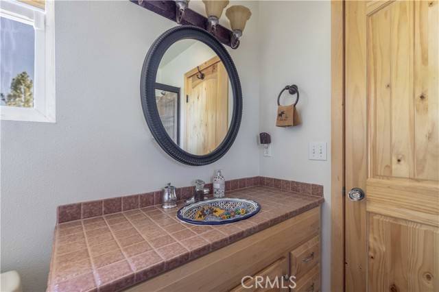 Detail Gallery Image 38 of 63 For 366 Mason Ln, Big Bear City,  CA 92314 - 5 Beds | 4/1 Baths
