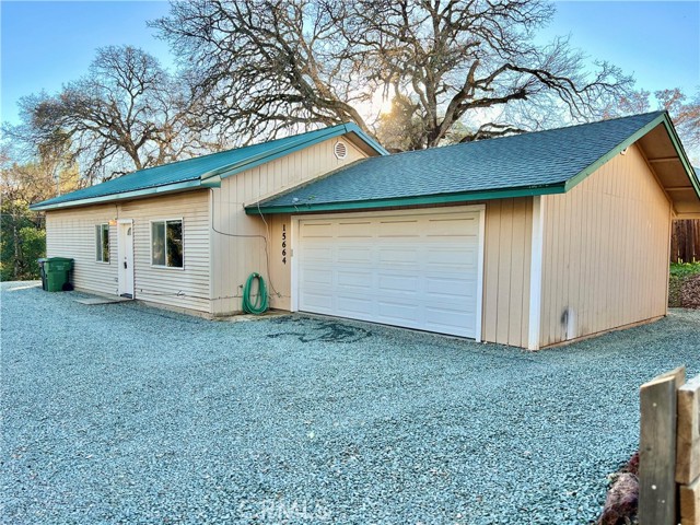 Detail Gallery Image 1 of 1 For 15664 31st Ave, Clearlake,  CA 95422 - 3 Beds | 2 Baths
