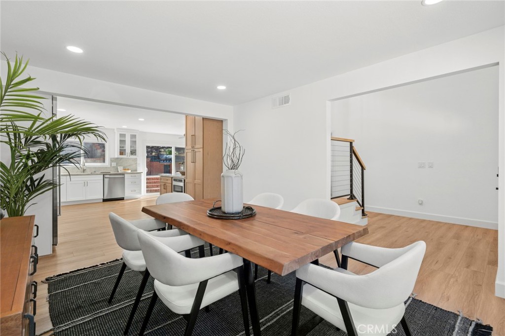 MLS #OC25245690 image #6