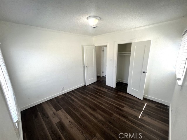 1702 W 60th Street, Los Angeles CA: https://media.crmls.org/medias/1f291fd7-388b-42df-9931-88a78cef070d.jpg