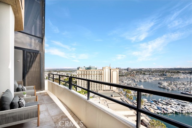 Detail Gallery Image 6 of 42 For 4335 Ph35 Marina City Drive, Marina Del Rey,  CA 90292 - 2 Beds | 2/1 Baths