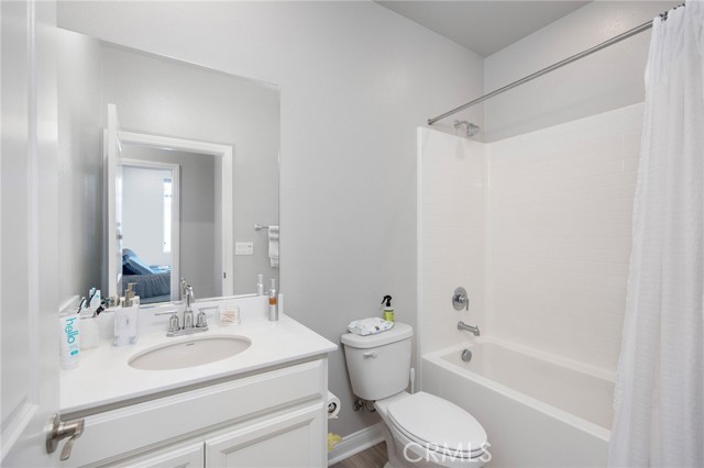 1414 Sea Lane, San Pedro CA: https://media.crmls.org/medias/1f2a4280-5171-40b0-a7ce-40d7c31545b7.jpg