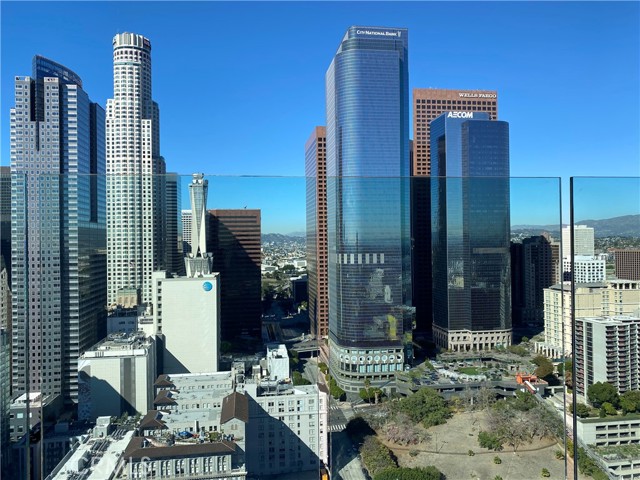 Front Image Thumbnail for CRWS26067888