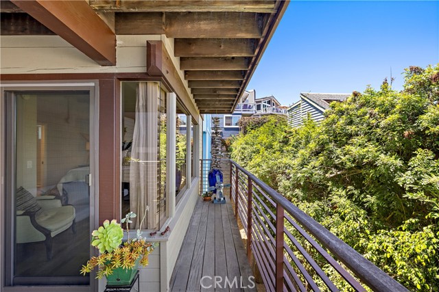 33942 Pequito Drive, Dana Point CA: https://media.crmls.org/medias/1f2a761c-9330-45bb-b51f-1819c9c9d929.jpg