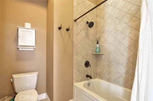 Detail Gallery Image 35 of 74 For 44195 via Horca, Temecula,  CA 92590 - 4 Beds | 3/1 Baths