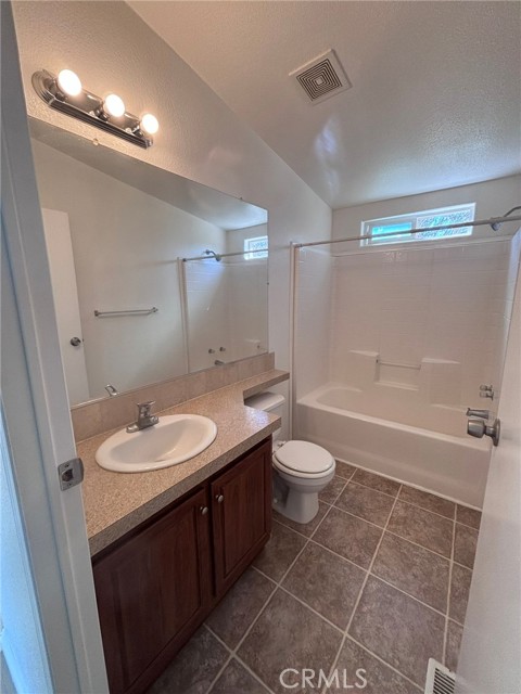 Detail Gallery Image 11 of 32 For 10024 Anderson Ranch, Phelan,  CA 92371 - 3 Beds | 2 Baths