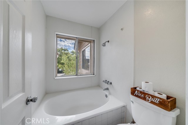 Detail Gallery Image 14 of 26 For 22 La Costa, Laguna Beach,  CA 92651 - 3 Beds | 2/1 Baths