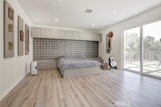 Detail Gallery Image 17 of 75 For 10555 Art St, Shadow Hills,  CA 91040 - 2 Beds | 3 Baths