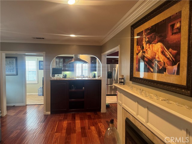 Detail Gallery Image 8 of 11 For 9646 Maple St, Bellflower,  CA 90706 - 3 Beds | 1/1 Baths