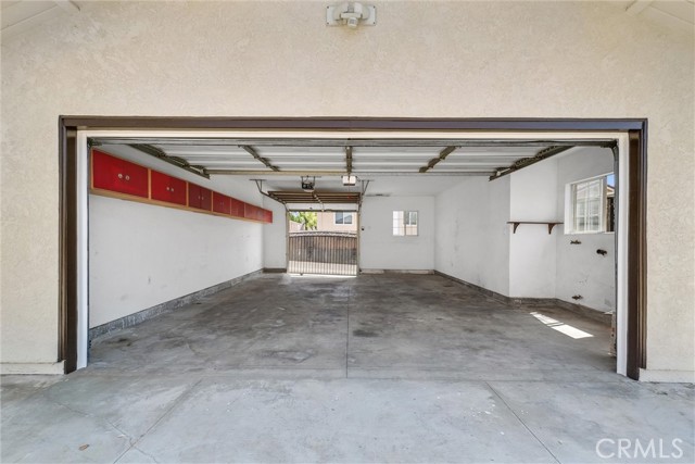 15844 San Jose Avenue, La Puente CA: https://media.crmls.org/medias/1f2ec41c-0a69-4190-b26f-4f39a1389d1c.jpg