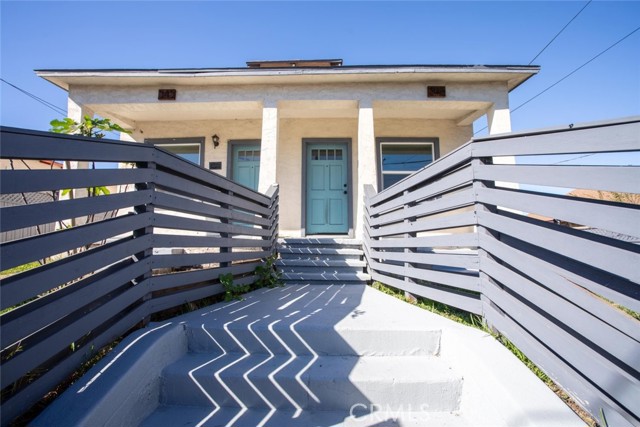 Detail Gallery Image 20 of 22 For 345 N Occidental Bld, Los Angeles,  CA 90026 - 2 Beds | 1 Baths