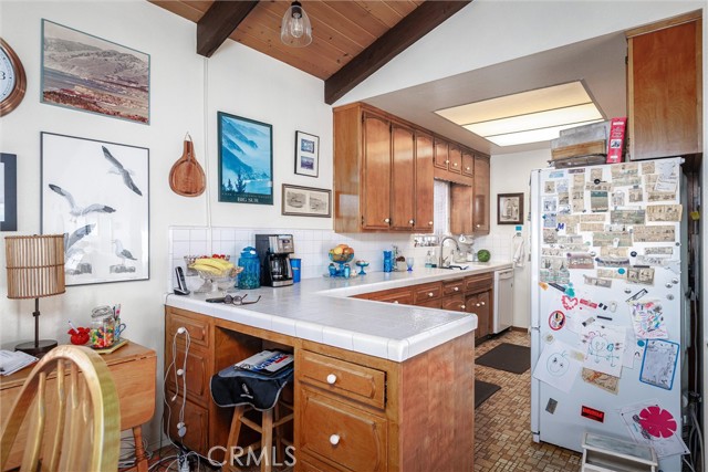 Detail Gallery Image 7 of 44 For 2023 Circle, Cayucos,  CA 93430 - 5 Beds | 3 Baths