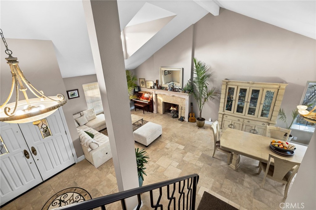 1f2fb05f 4dc4 43f0 B098 B1c975cb7ac7