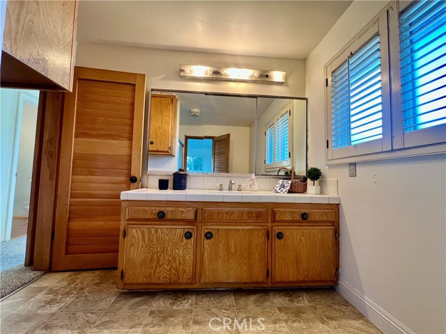 Detail Gallery Image 9 of 32 For 1118 Snowline, Frazier Park,  CA 93225 - 4 Beds | 2/1 Baths