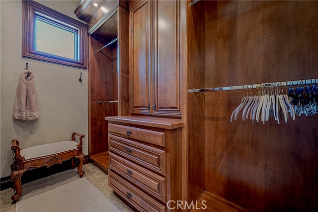 Image 42 of 69 For 2882 Trovare Court