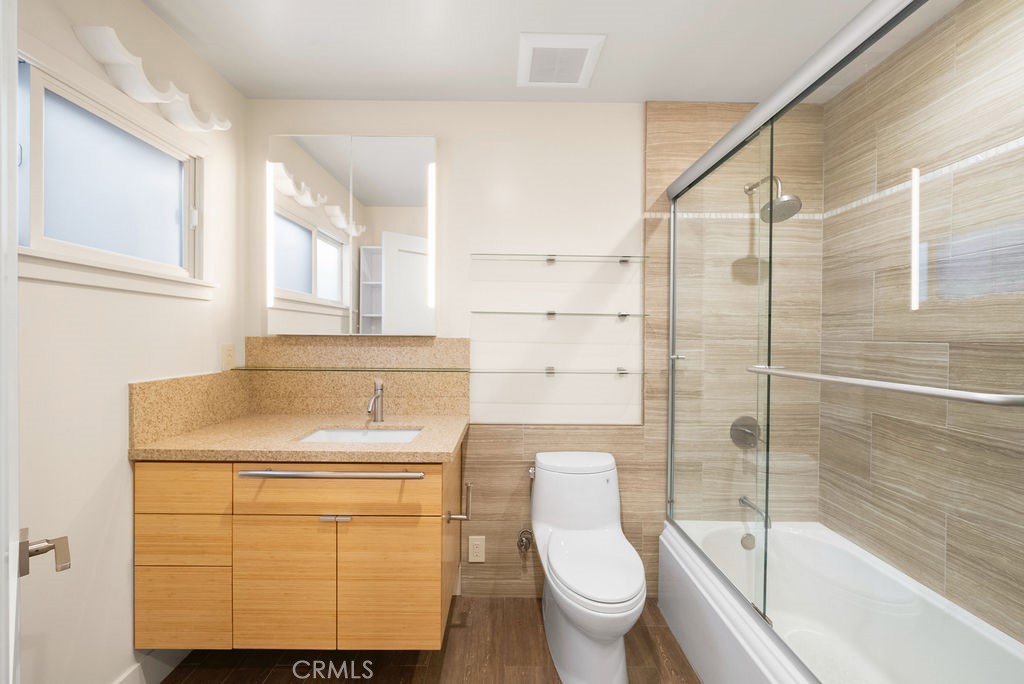 MLS #LG25240646 image #24