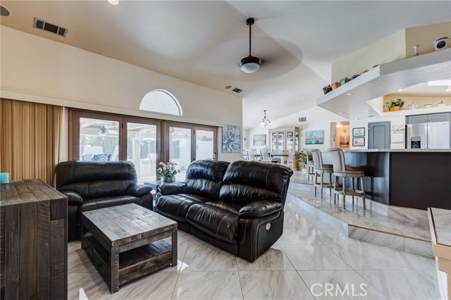 20003 Waco Road, Apple Valley CA: https://media.crmls.org/medias/1f319536-a42a-429f-ba32-df8021be6eac.jpg