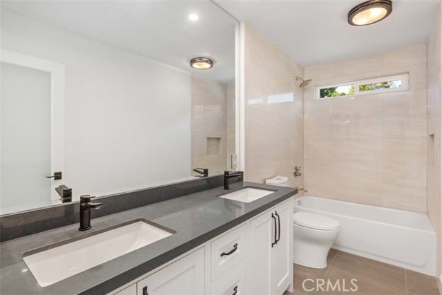 7641 Rainswept Lane, San Diego, California 92119, 3 Bedrooms Bedrooms, ,3 BathroomsBathrooms,Residential,For Sale,Rainswept Lane,ND24116259