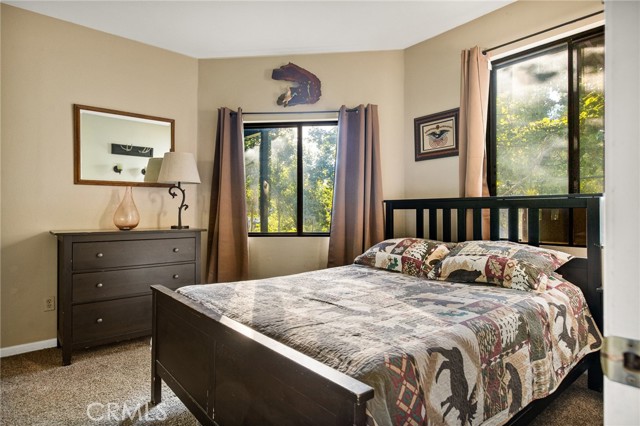 Detail Gallery Image 13 of 37 For 39802 Lakeview Dr #31,  Big Bear Lake,  CA 92315 - 2 Beds | 2/1 Baths