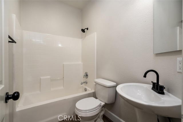 30461 Savoie Street, Murrieta CA: https://media.crmls.org/medias/1f34628f-9bc7-4ac8-af20-5a63931f2944.jpg