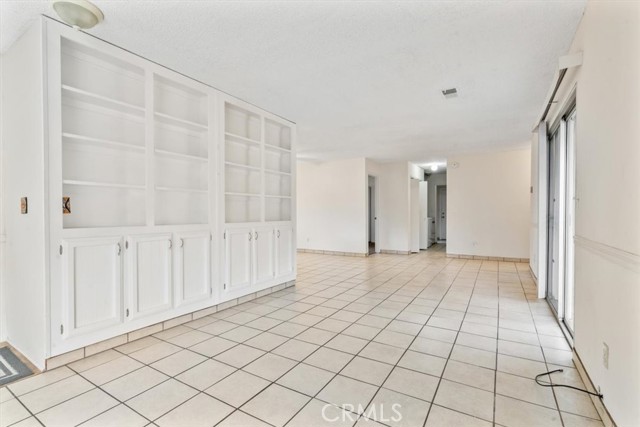 155 Walnut Street, Arroyo Grande CA: https://media.crmls.org/medias/1f3507dd-f5b5-4685-aba0-c4a03def3290.jpg