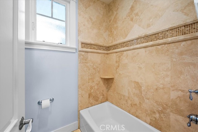 1900 Walnut Avenue, Manhattan Beach, California 90266, 5 Bedrooms Bedrooms, ,4 BathroomsBathrooms,Residential,Sold,Walnut,SB21229114