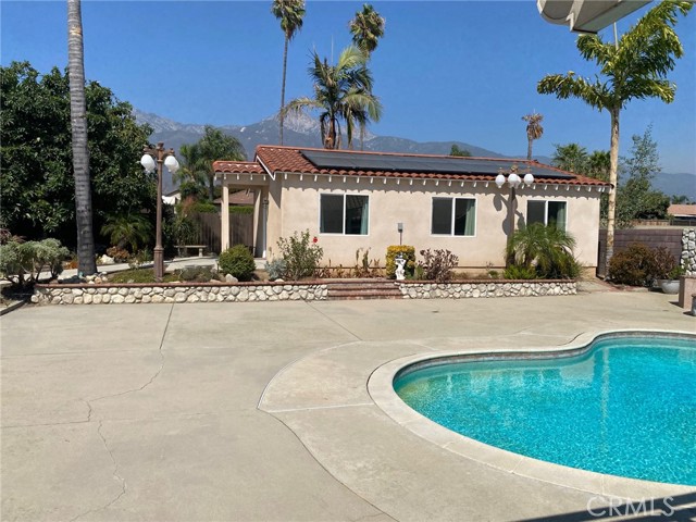 9230 Highland Avenue, Rancho Cucamonga, California 91701, 3 Bedrooms Bedrooms, ,2 BathroomsBathrooms,Residential Lease,For Rent,9230 Highland Avenue,CRTR24218938